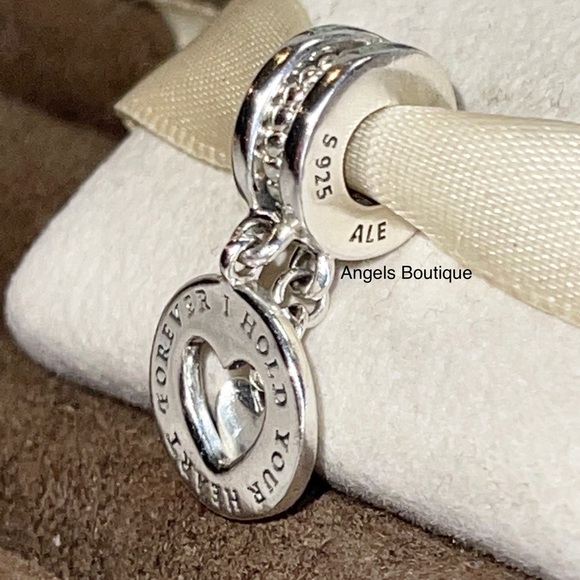 Pandora I Hold Your Heart Forever Charm - Picture 7 of 8